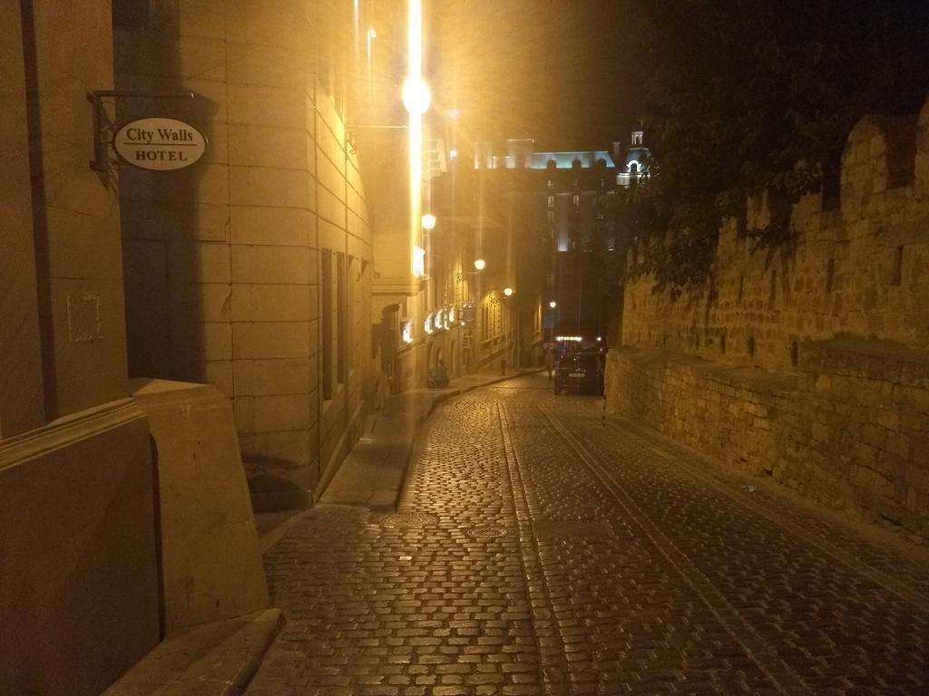 City Walls Hotel Baku Kültér fotó